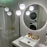 Wrazen Apartment *