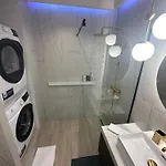 Wrazen Apartment